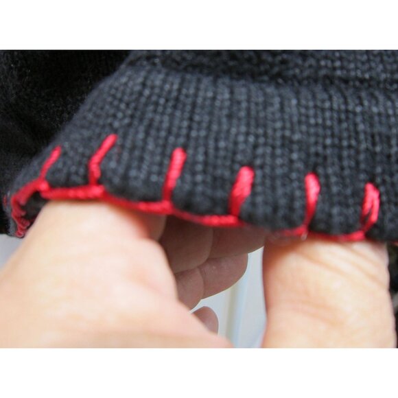 Vintage B P Design Christmas Embroidered Black Cardigan‎ Sweater Size S - Picture 8 of 10